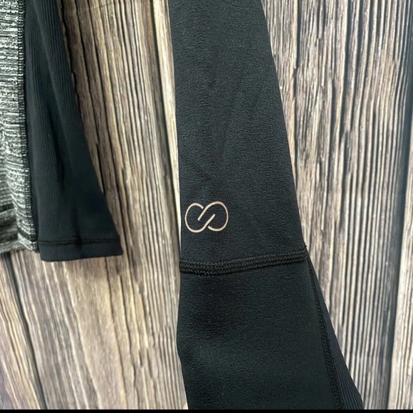 Calia by Carrie underwood quarter zip running top herringbone and black - Picture 3 of 5